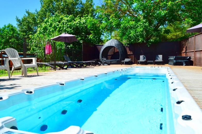L'Oustaou Du Luberon Et Spa Villelaure Esterno foto