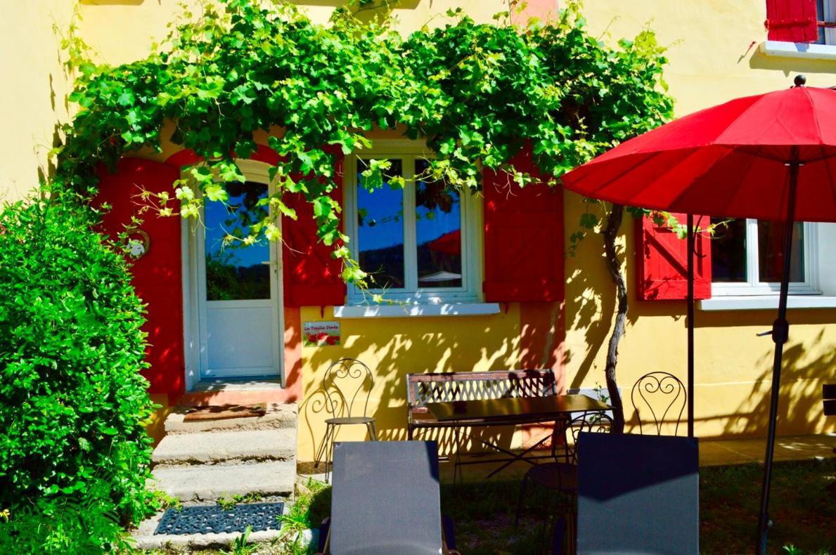 L'Oustaou Du Luberon Et Spa Villelaure Esterno foto