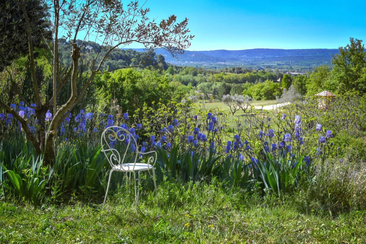 L'Oustaou Du Luberon Et Spa Villelaure Esterno foto